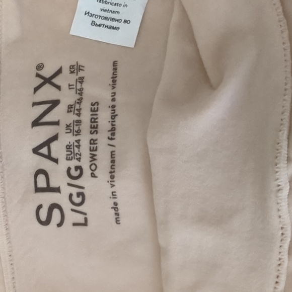 Spanx Nude Seamless Lightweight Power Short Size Large - Picture 6 of 8